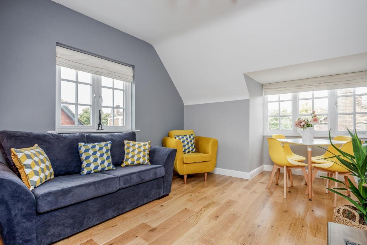 The Gem Of Central Winchester - Sleeps 4 エクステリア 写真